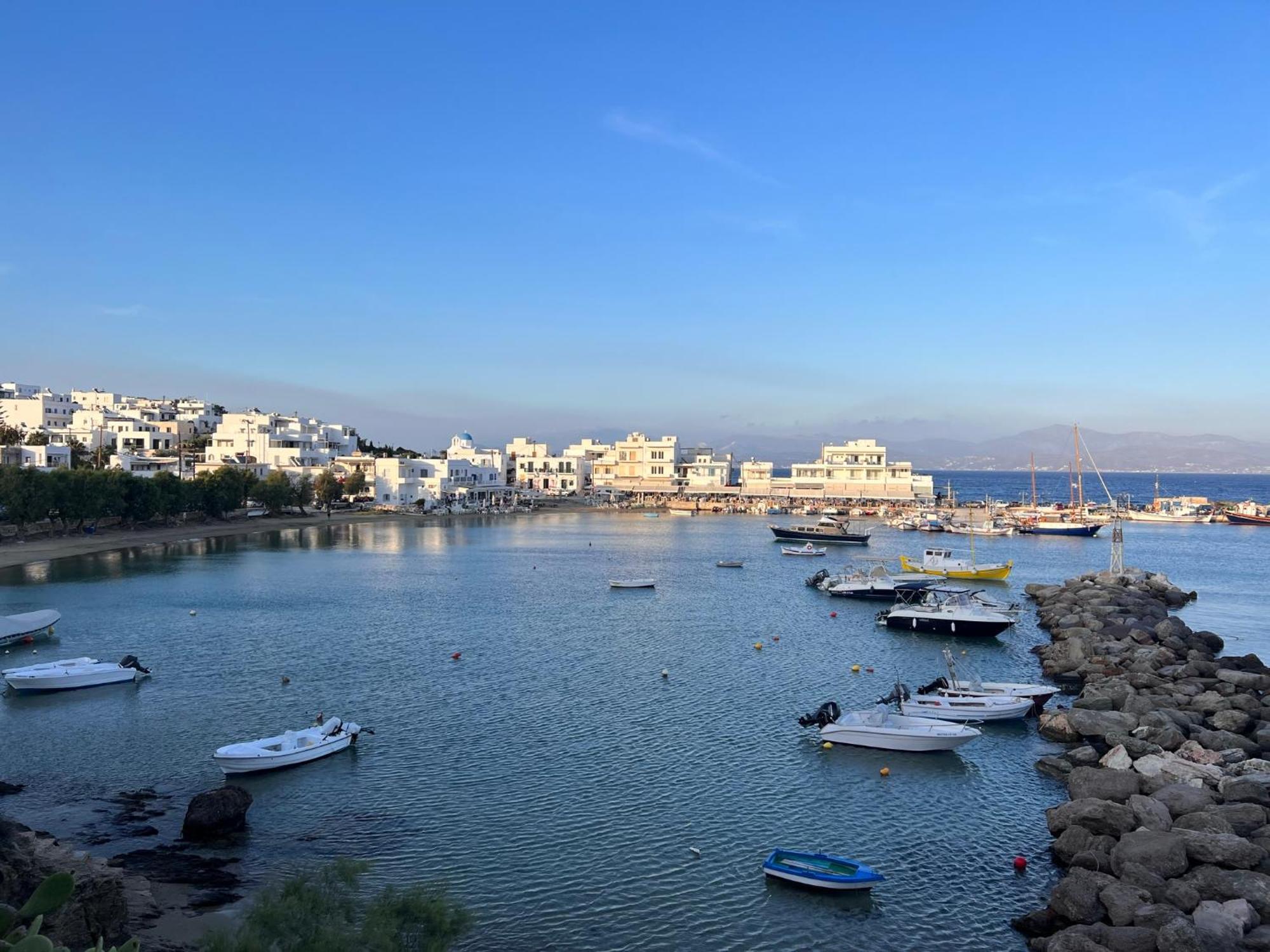 Caeli Paros By Kostas & Joanna Studios Логарас Екстер'єр фото